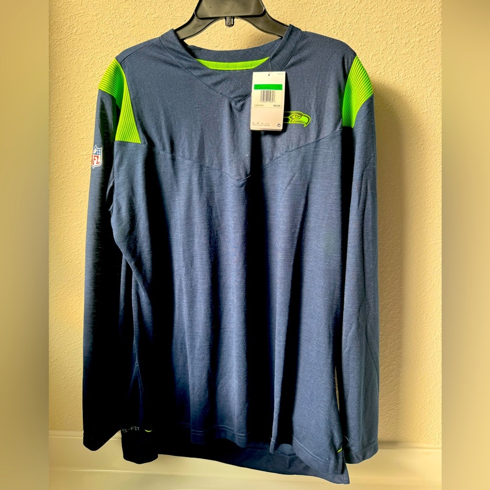 Nike Seattle Seahawks Shirt